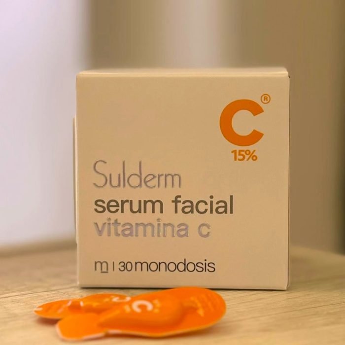 VITAMINA C 15% TRIPLE ACCIÓN